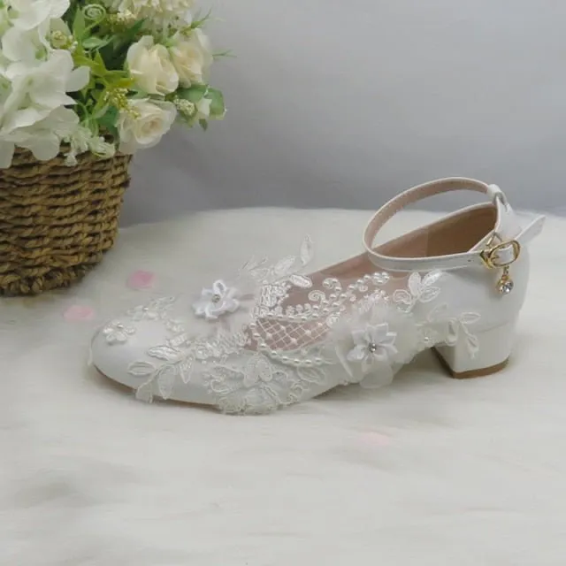 BAOYAFANG Bodacious White Flower High Heel Platform or Wedge Shoes