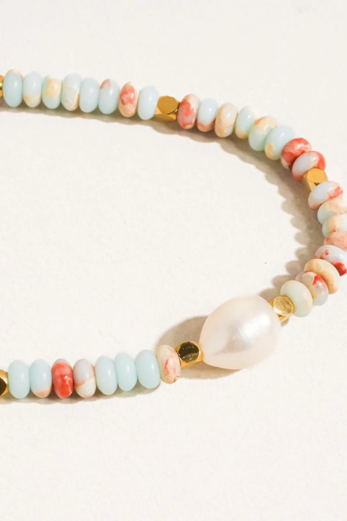 BOHO BEADED PEARL NECKLACE