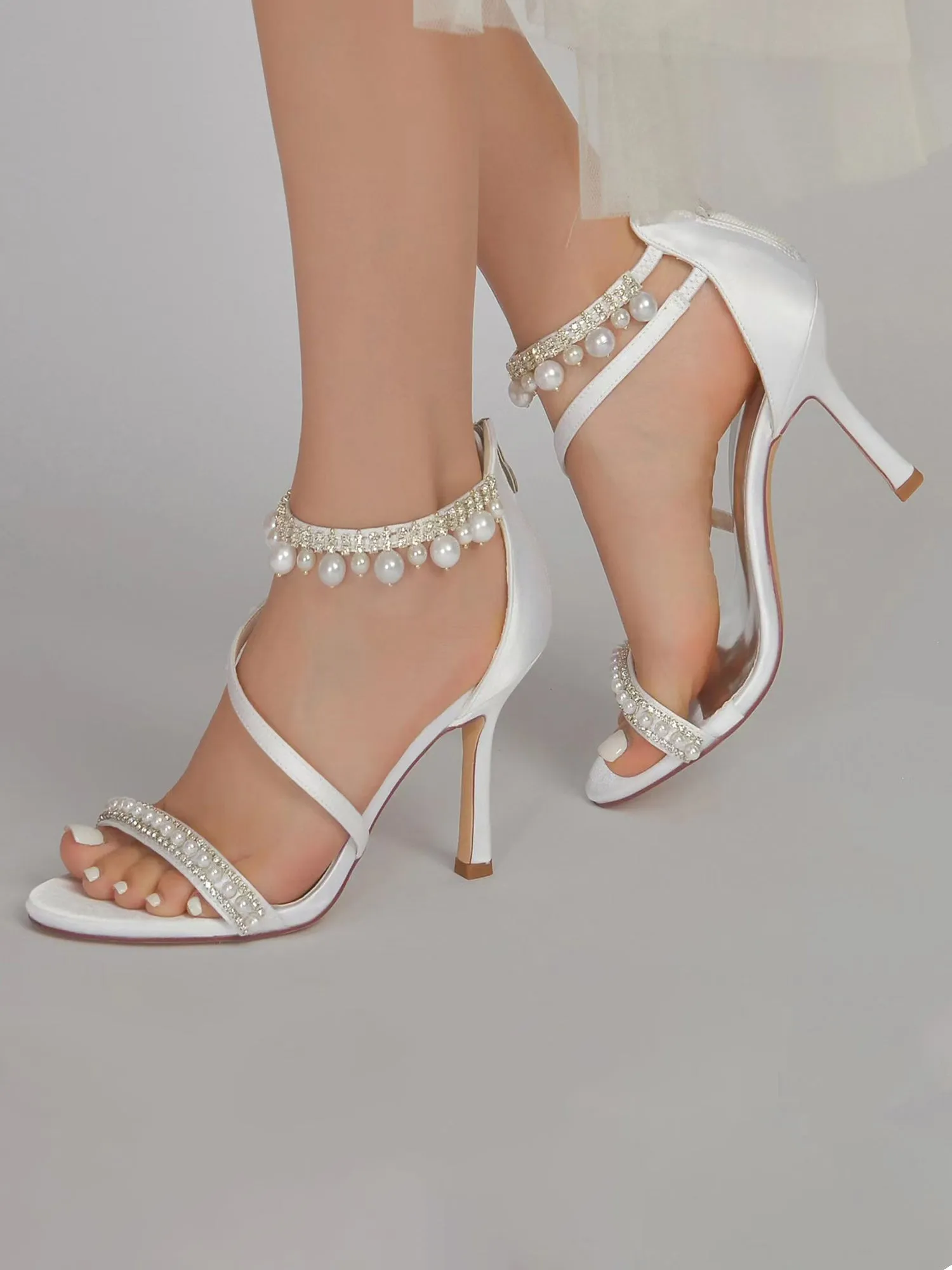 Elegant Single Strap Pearl Beaded Wedding Shoes