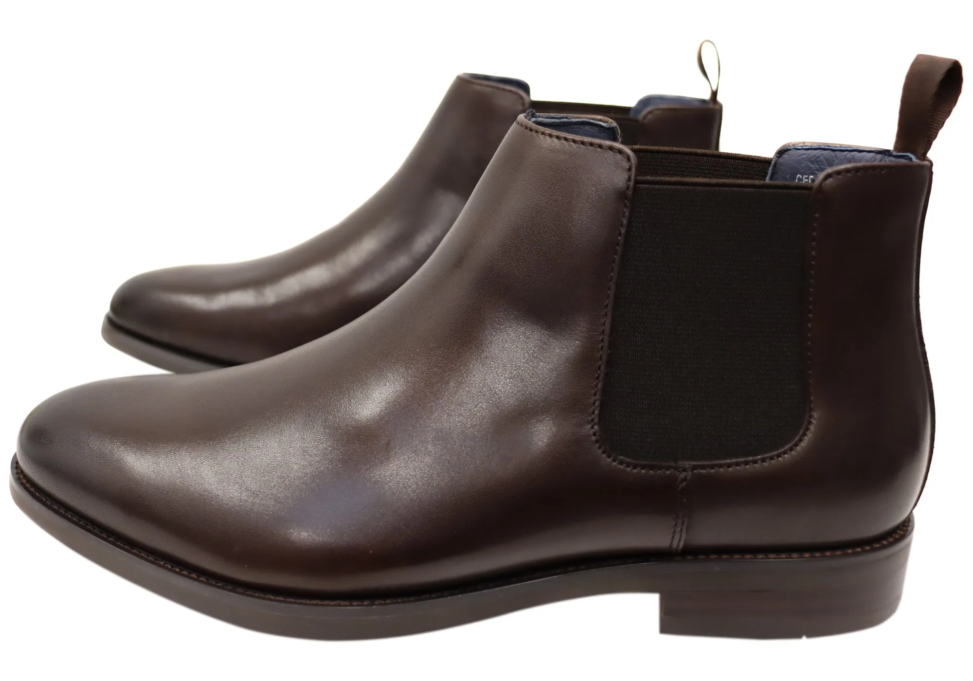 Florsheim Mens EEE Triple Wide Leather Ceduna Plain Toe Chelsea Boots