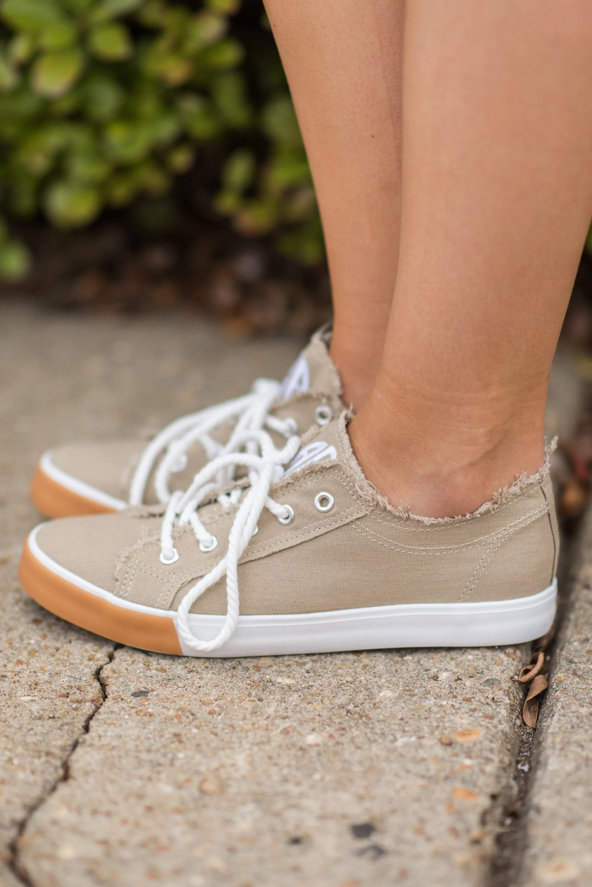 Spring Vacation Sneakers, Beige