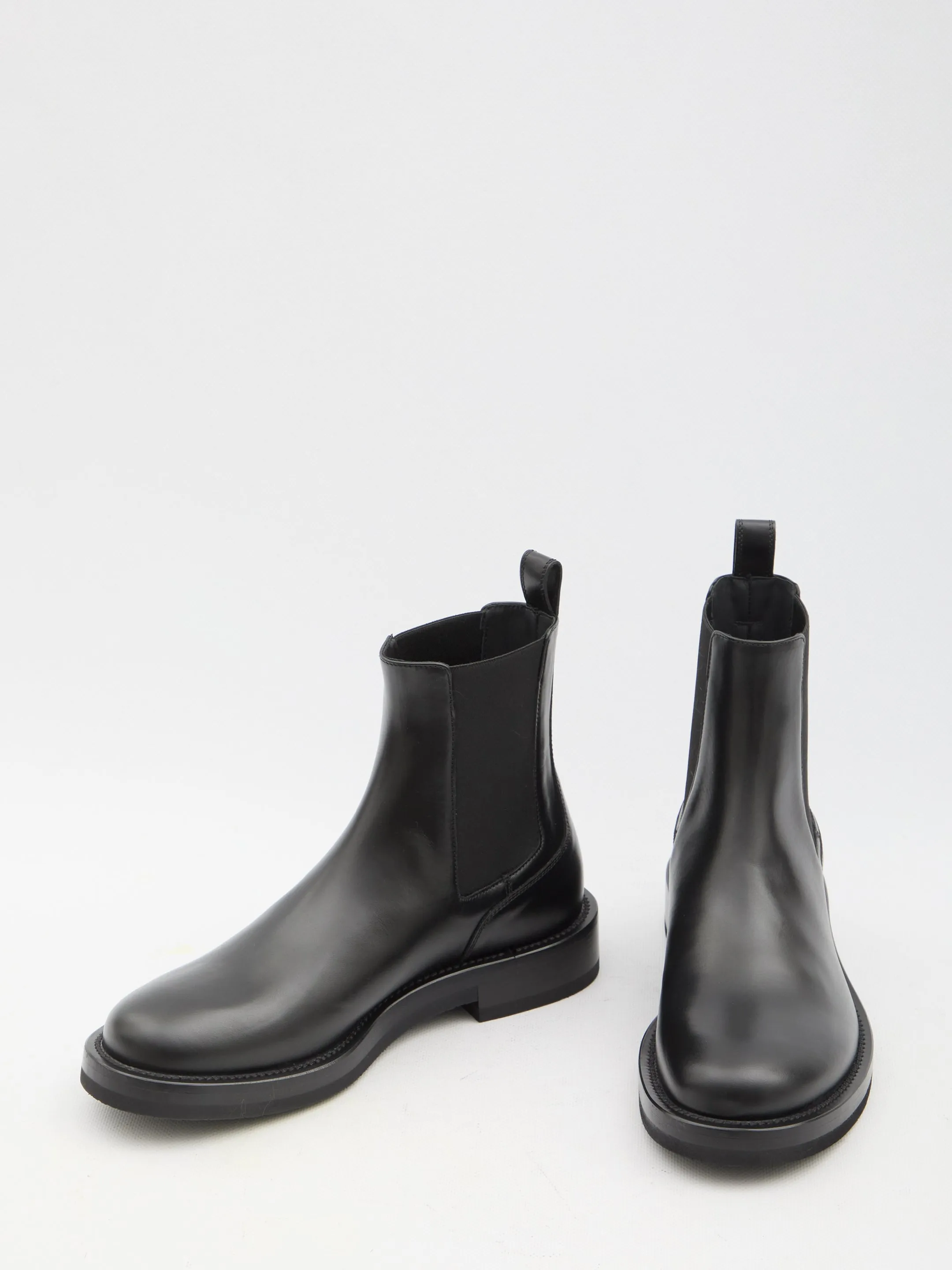 Valentino Garavani Rockstud Chelsea Essential Boots