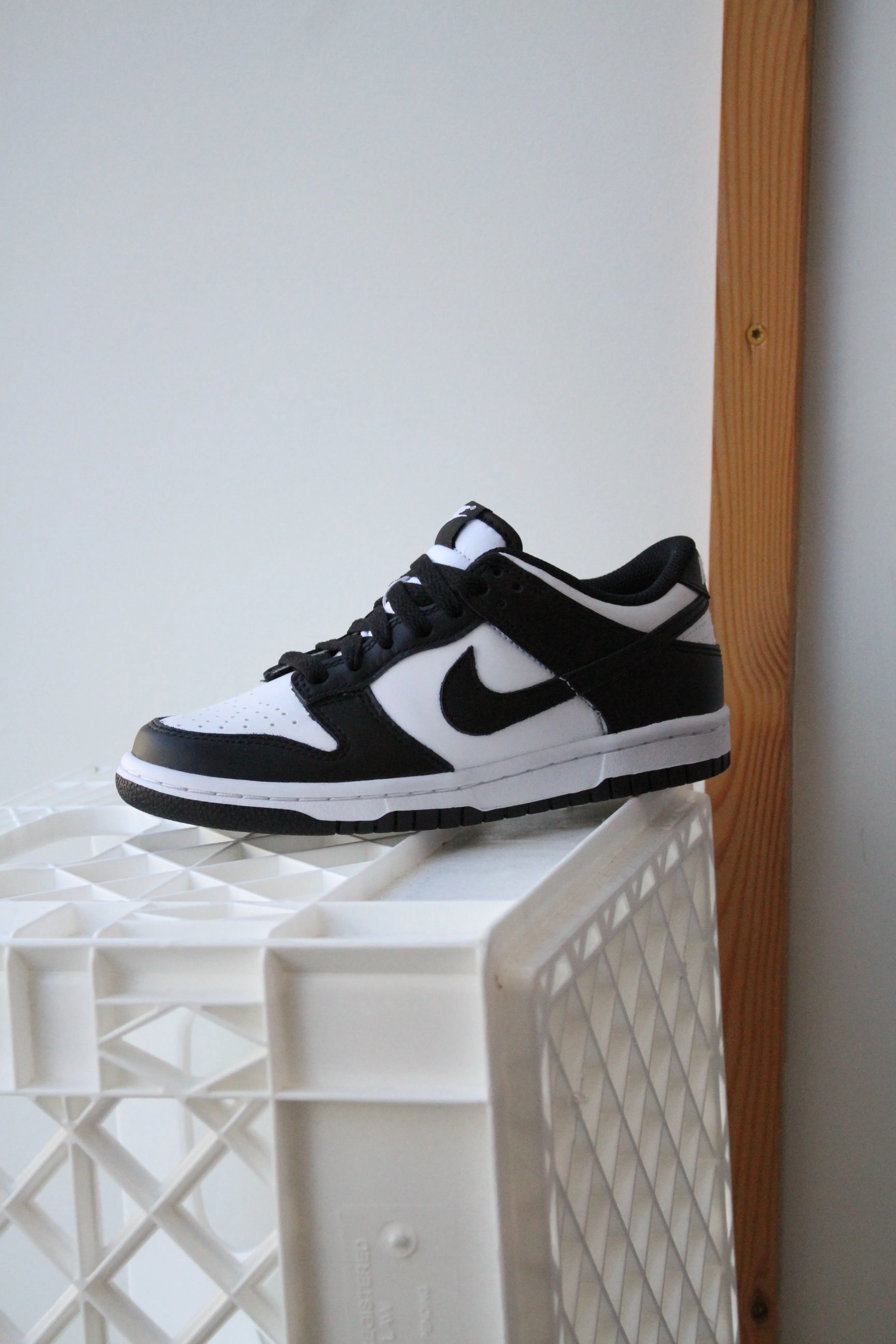 W NIKE DUNK LOW "PANDA"