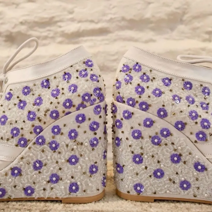 White with Lavender flowers embroidered Sneaker Wedges | Tiesta